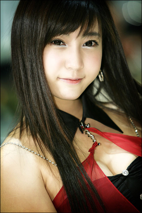 �����Ը���Ů��ģд��