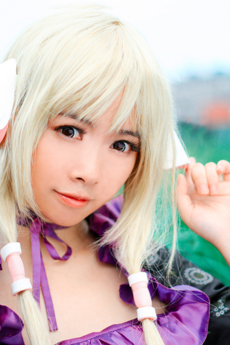 �ձ���Ů�������˶���д��ͼƬ